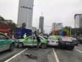 珠海爆料最新车祸,多车连环相撞，现场情况紧急！